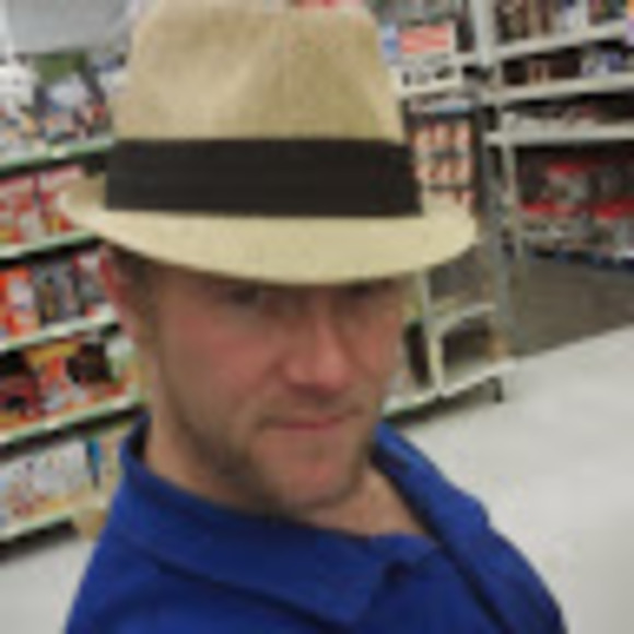 Profile Picture of Steven Iovinelli (@siov4279) on Poshmark