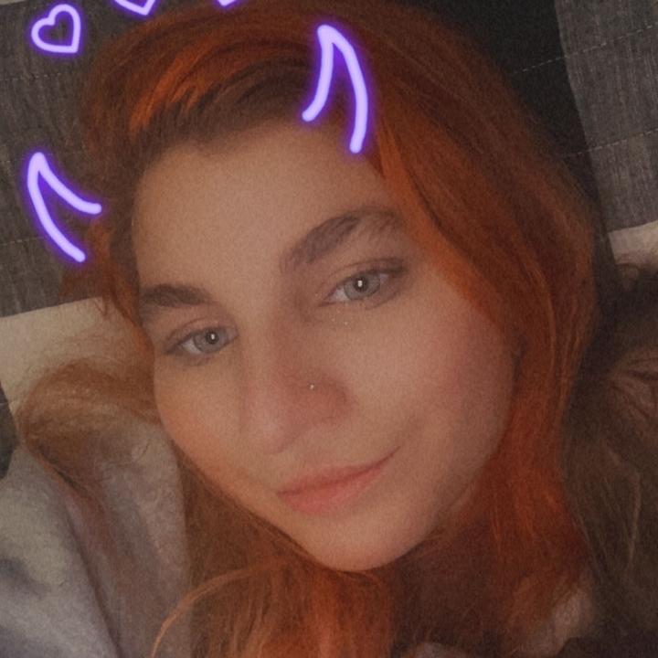 Profile Picture of Iris Davis (@baddiebarbie999) on Tiktok