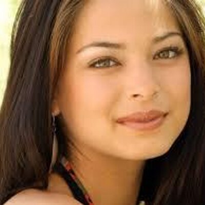 Profile Picture of Andrea Acevedo (@AndrAcevedo) on Twitter