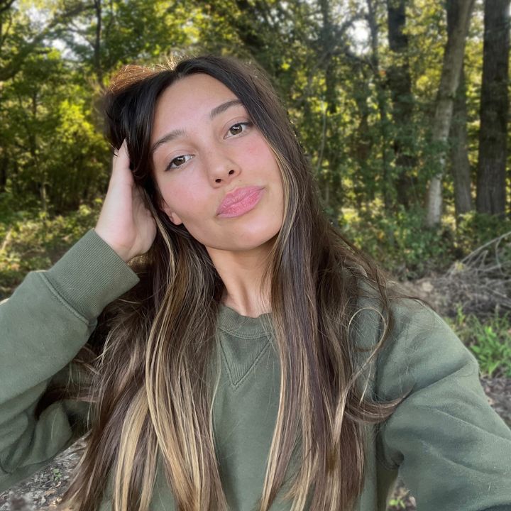Profile Picture of jo (@josiholtzclaw) on Tiktok