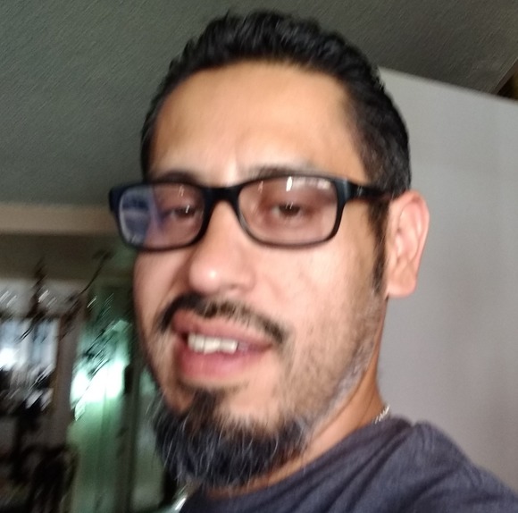 Profile Picture of Danilo Lalama (@cespoe) on Poshmark