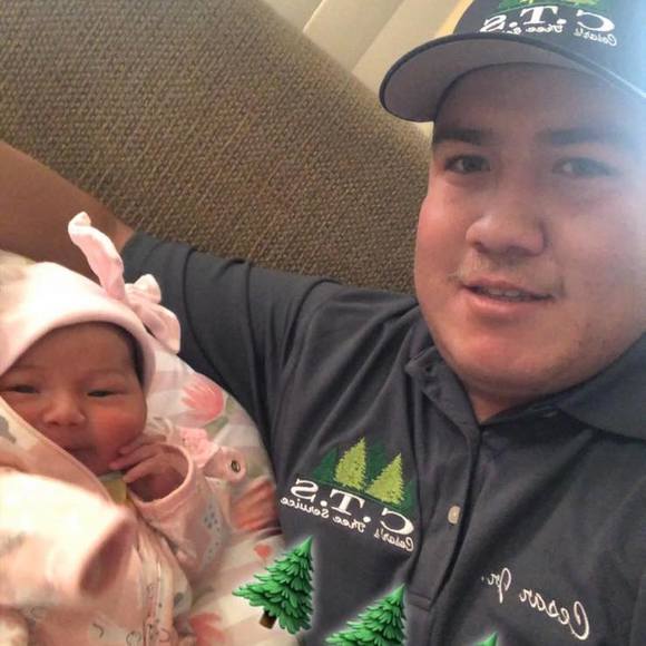 Profile Picture of Cesar Acevedo (@ca591997) on Poshmark