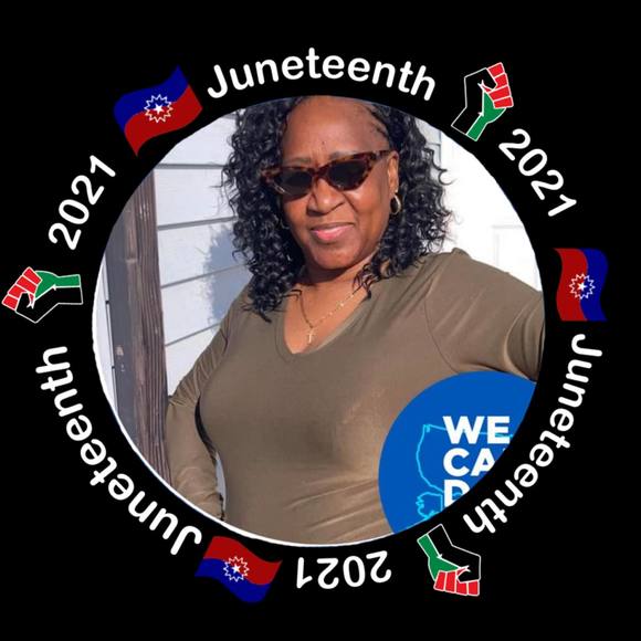 Profile Picture of Stanette Stevens (@tasstevens) on Poshmark