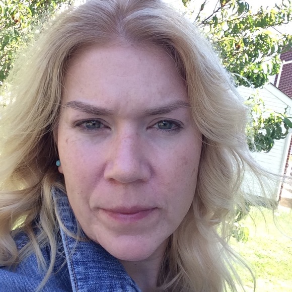 Profile Picture of Ann Argo (@aargo3) on Poshmark