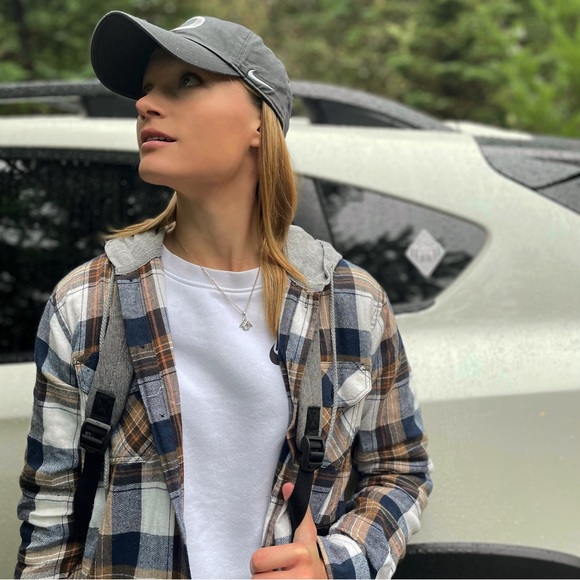 Profile Picture of Marlee Zubek (@mzubek34) on Poshmark