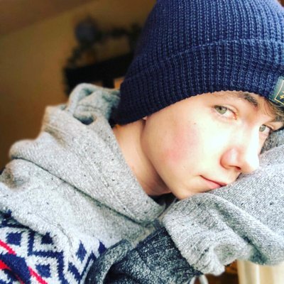 Profile Picture of Stephen Peltier (@StephenDxae) on Twitter