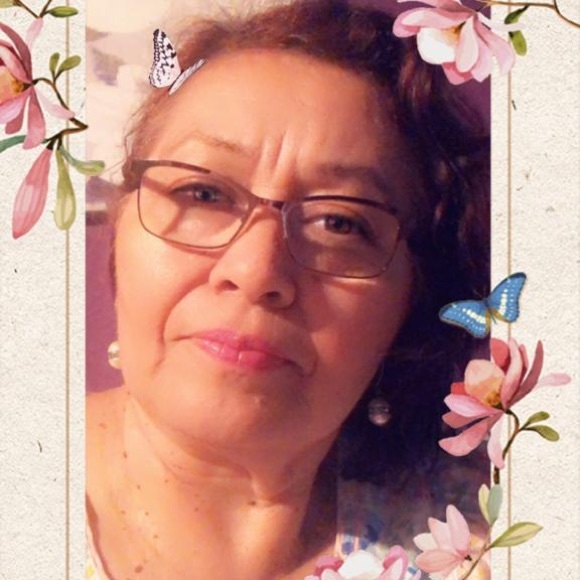 Profile Picture of Salome Calderas (@chome261) on Poshmark