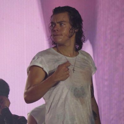 Profile Picture of Ashton Irwin (@HaroldStylesOmg) on Twitter