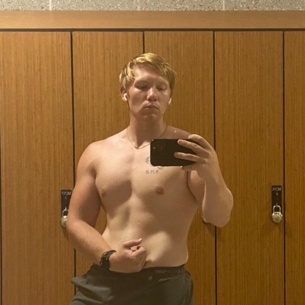 Profile Picture of Jeffrey Makowski (@jmm__fit) on Tiktok