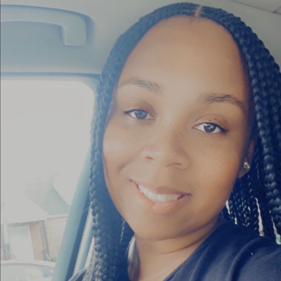 Profile Picture of Makeda Timberlake (@makeda1230) on Poshmark