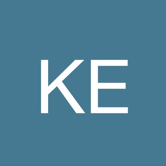 Profile Picture of Kamzy Elegbede (@ayokami10) on Poshmark