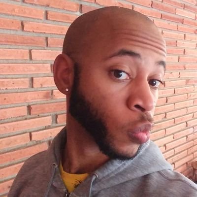Profile Picture of Aaron Mays (@Crazy_Cool_Dude) on Twitter