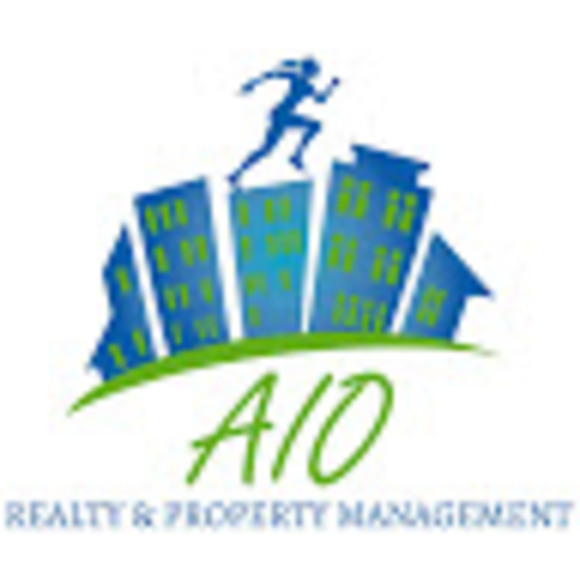 Profile Picture of Tamara Sabbagh (@sabbaght) on Poshmark