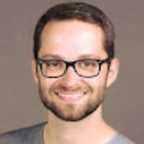 Profile Picture of Ryan Unruh (@ryunruh) on Poshmark