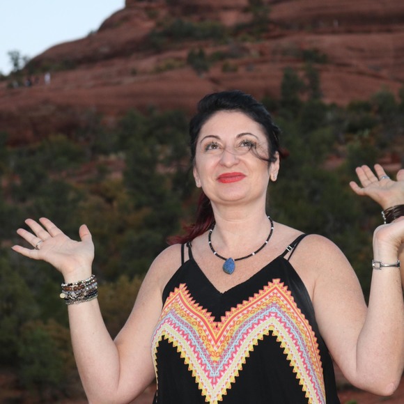 Profile Picture of Ilona Roytman (@ilona963) on Poshmark