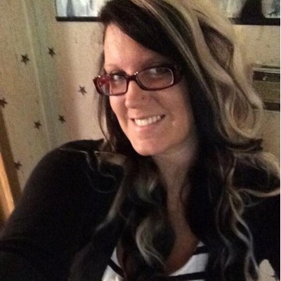 Profile Picture of Amber Keyes (@AmberFaye12) on Twitter
