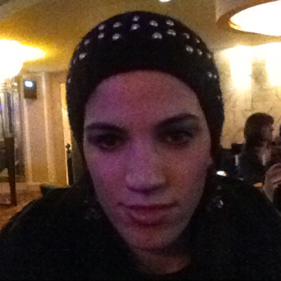 Profile Picture of Zelda Brodowicz (@zeldab) on Poshmark