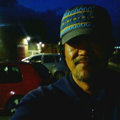 Profile Picture of 이현승 HYEON-SEUNG LEE (@blueinu) on Twitter