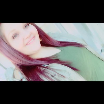 Profile Picture of Amber Windsor (@AmberWindsor5) on Twitter