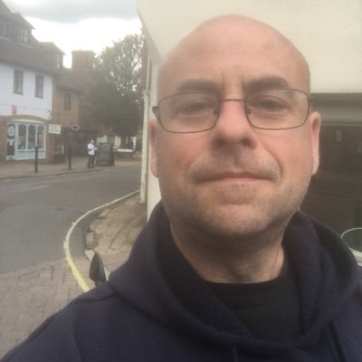 Profile Picture of Bob Crozier (@Bobc2112) on Twitter