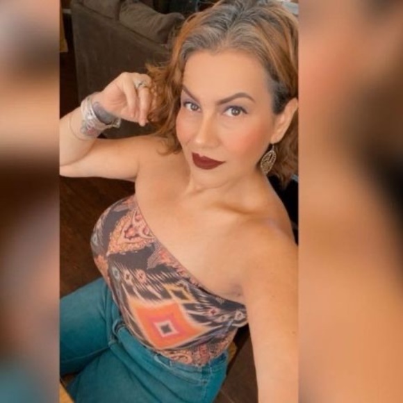 Profile Picture of Gabriela Ledesma (@gabrielalede980) on Poshmark