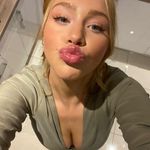 Profile Picture of Estelle Wade 🖤 (@estellefranceswade) on Instagram