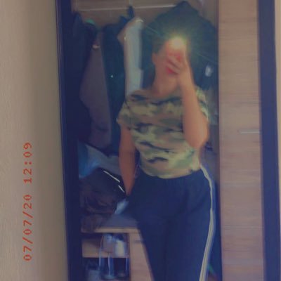 Profile Picture of Lara Boné (@laraa065) on Twitter