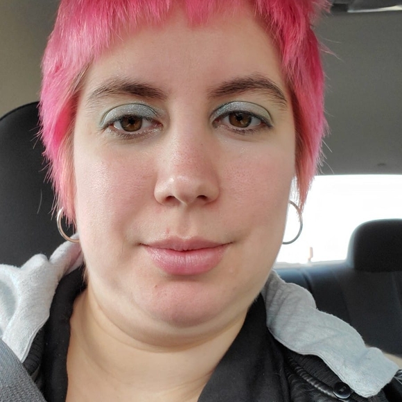 Profile Picture of Kris Brigandi (@mistress_kris) on Poshmark