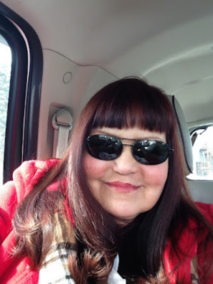 Profile Picture of Penelope Heckelman (@77hippychk) on Poshmark