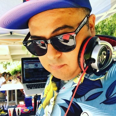 Profile Picture of Dj Luis (@SonidoGriss) on Twitter
