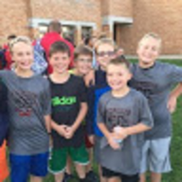 Hunter Bryant - Poshmark Profile Picture of Hunter Bryant (@finnickblaze) on Poshmark