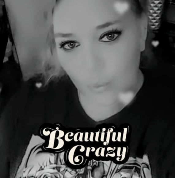 Tabitha Richards - Poshmark Profile Picture of Tabitha Richards (@tabba42210) on Poshmark