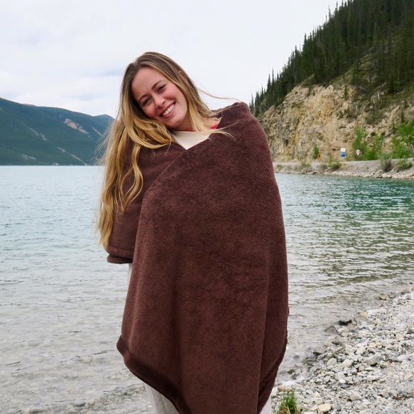 Profile Picture of Emily Michelfelder (@emmy_mike) on Poshmark