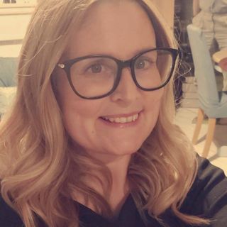 Profile Picture of Lisa Hobday (@lisahobbs1978) on Instagram