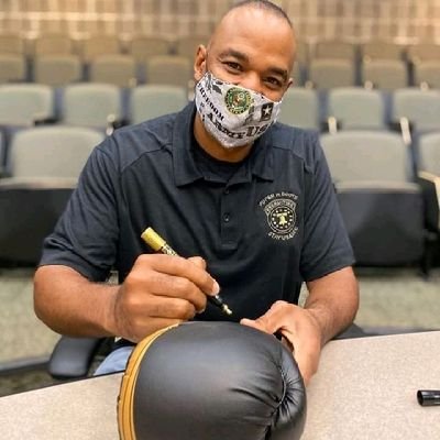 Profile Picture of Michael Vereen (@PrinceL85474371) on Twitter