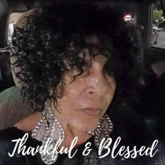 Profile Picture of Diana Menendez (@dianamenendez) on Poshmark