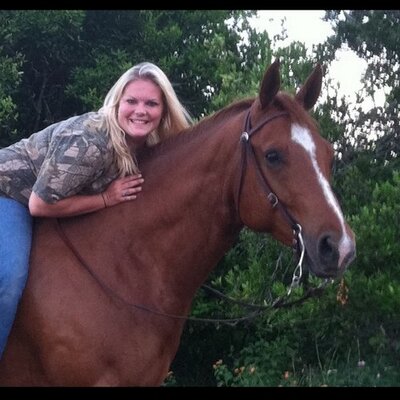 Profile Picture of Stephanie Carroll (@Fine4riding) on Twitter