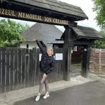 Profile Picture of Monica Earl (@Monica-Earl) on Facebook