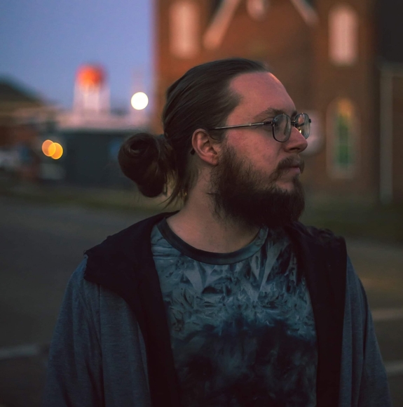Profile Picture of Seth Holtz (@sethholtz) on Poshmark