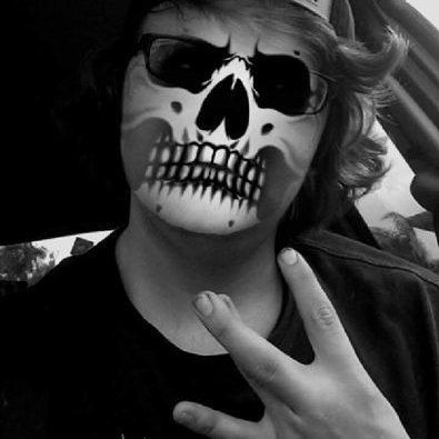 Profile Picture of James Cropper (@Jmes350zCropper) on Twitter
