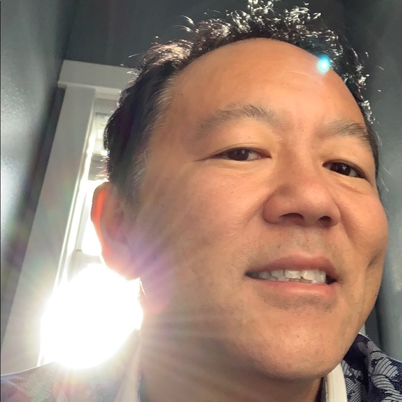 Profile Picture of David Takeuchi (@coffeeduke) on Poshmark