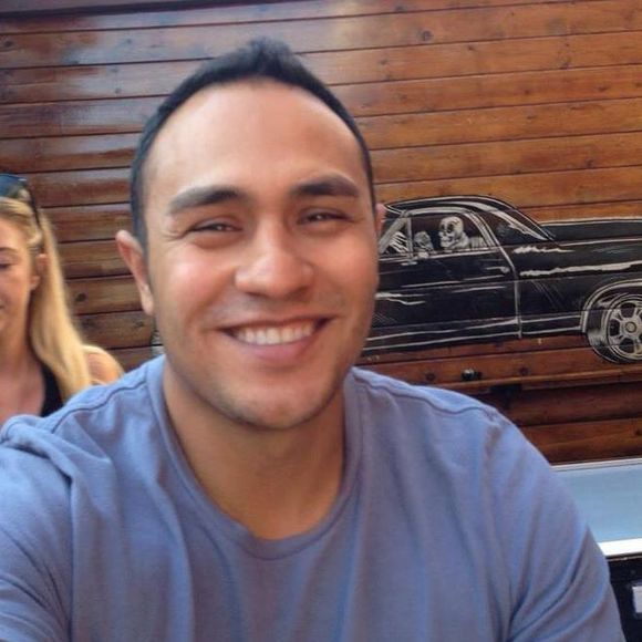 Profile Picture of Zeedo Zeedo (@zeedo) on Poshmark