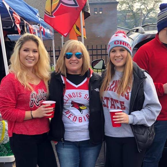 Alison Gester ziemba - Poshmark Profile Picture of Alison Gester ziemba (@daph2and2) on Poshmark