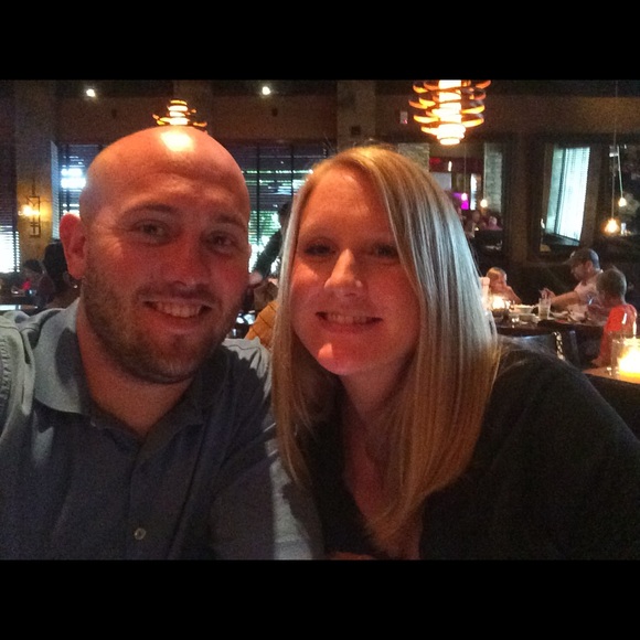 Profile Picture of Abigail Slye (@abbiey87) on Poshmark