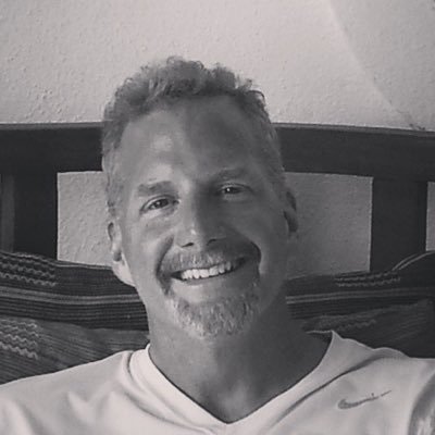 Profile Picture of David Sickle (@SickleDavid) on Twitter