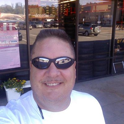 Profile Picture of Joe Deveau (@Pudwinkles) on Twitter