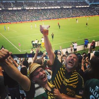 Profile Picture of Jeff Johnson ⛤ (@jljohnson15) on Twitter