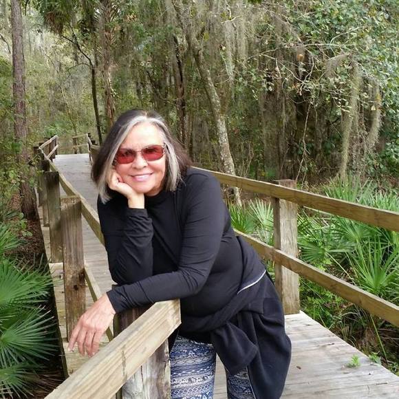 Char Masey - Poshmark Profile Picture of Char Masey (@char_masey) on Poshmark