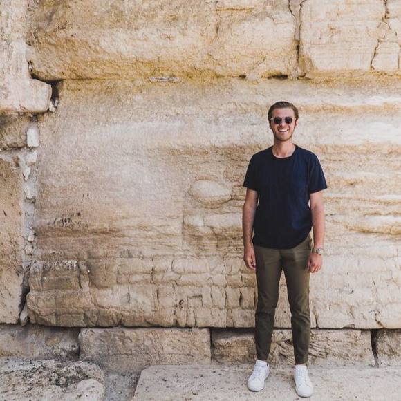 Profile Picture of Jake Heller (@jakeheller) on Poshmark