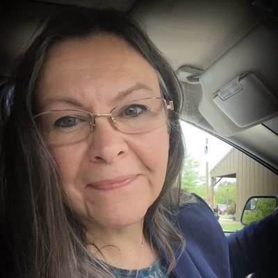 Profile Picture of KAREN DUNLAP (@6ANIMALHOUSE) on Twitter